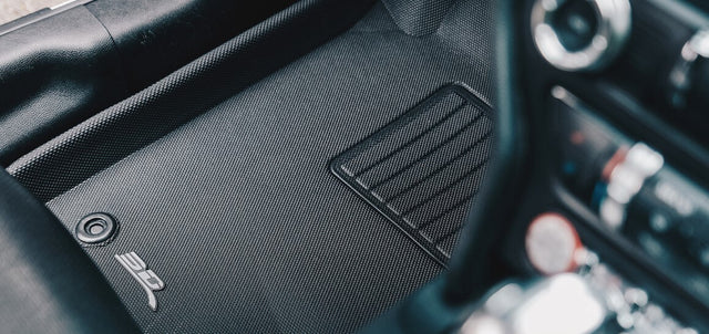 Custom Floor Fit Liners vs Universal Fit Liners