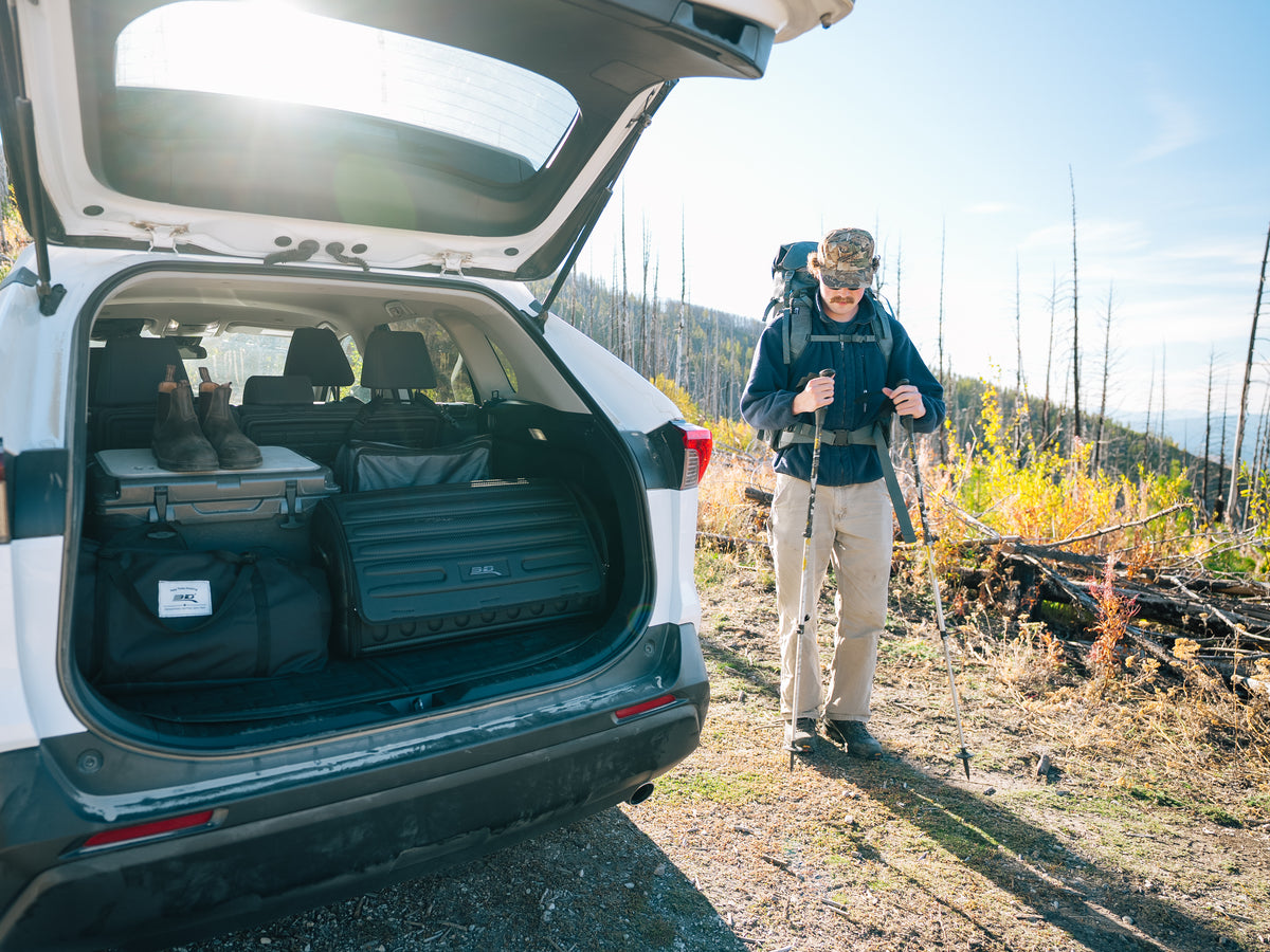 Rugged Outdoor Equipment & Vehicle Camping Gear